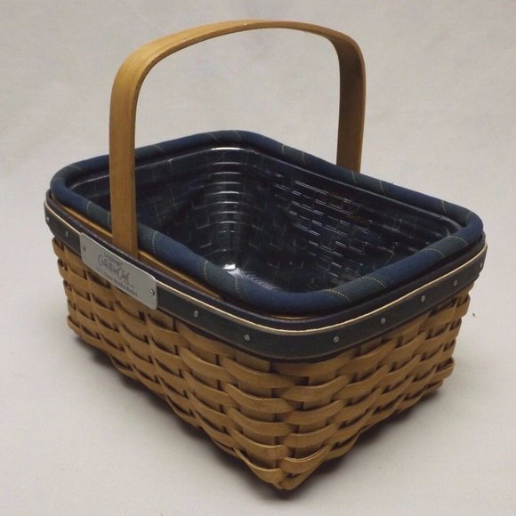 Longaberger 2007 Collectors Club Member Basket w/Liner & Protector Family Signed - Picture 4 of 13